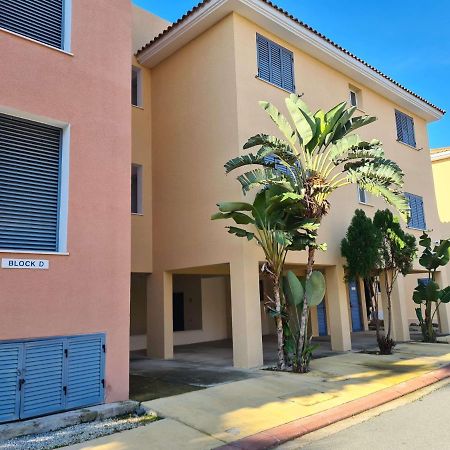 Sunny Limnaria Gardens 2 Bedroom Apartment Paphos 外观 照片