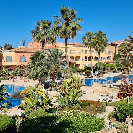Sunny Limnaria Gardens 2 Bedroom Apartment Paphos 外观 照片