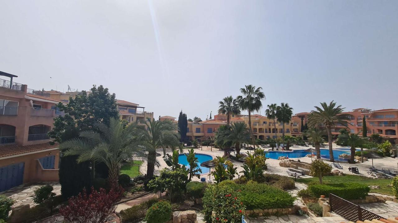 Sunny Limnaria Gardens 2 Bedroom Apartment Paphos 外观 照片